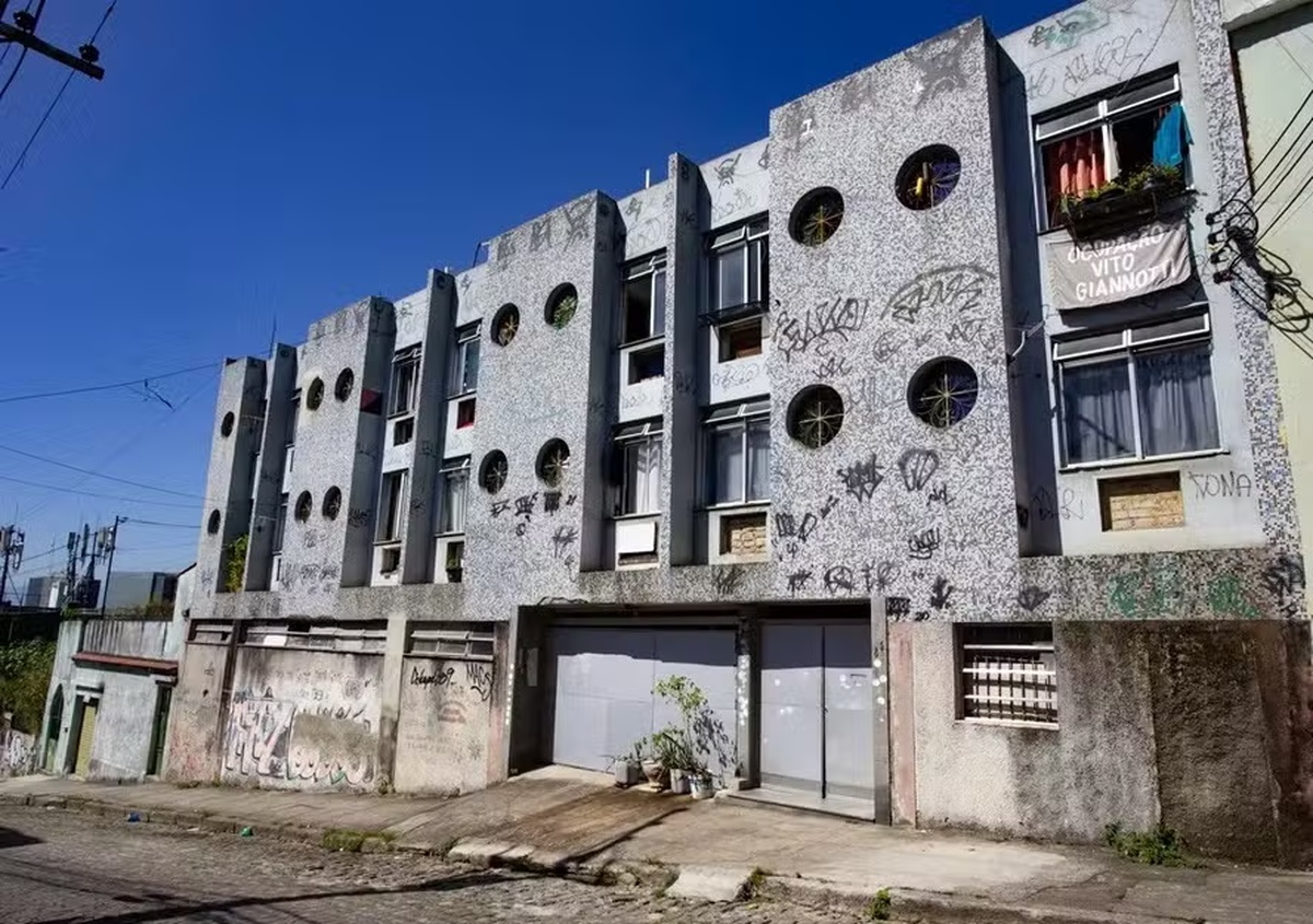No momento, você está visualizando Governo federal dá nova destinação a 1,9 mil imóveis abandonados