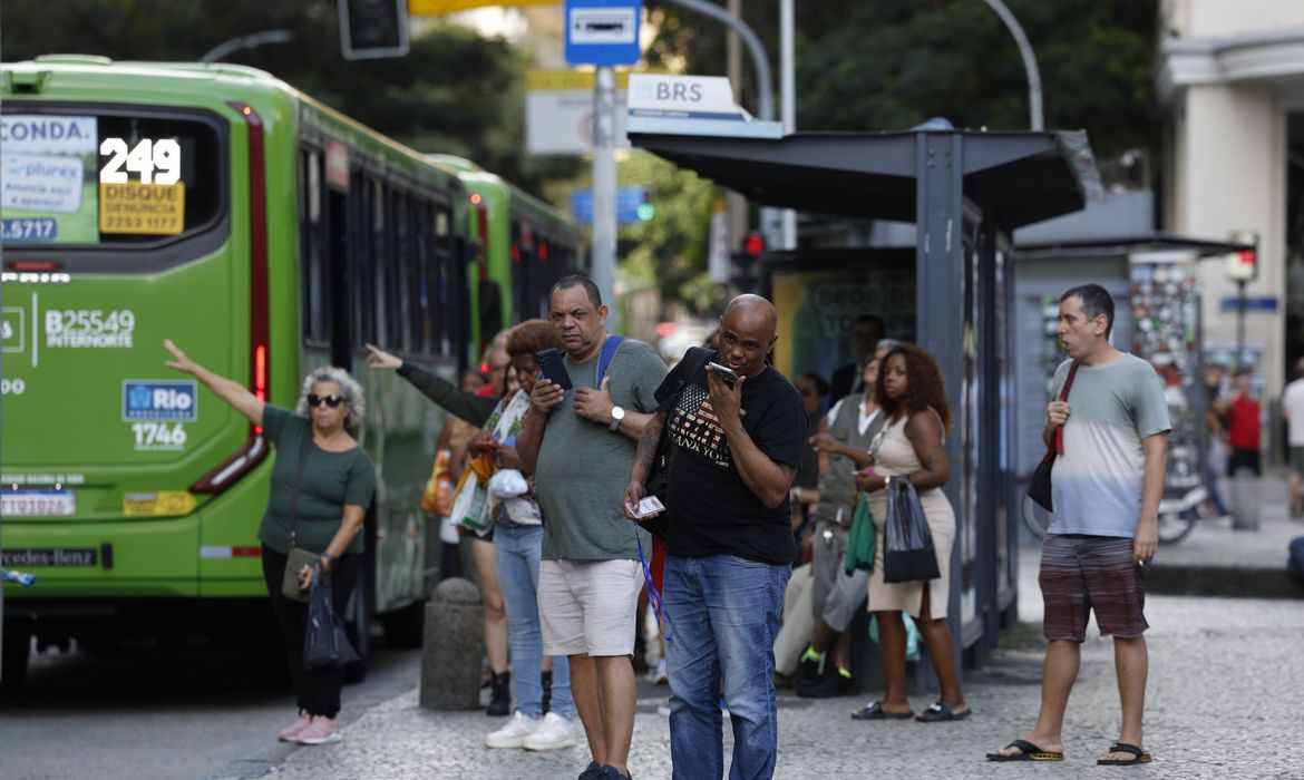 No momento, você está visualizando Governo sanciona lei do Marco Legal do Transporte Público Coletivo