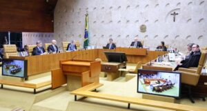 Leia mais sobre o artigo HOJE: STF retoma julgamento sobre ‘uberização’ dos aplicativos e conduta de agentes públicos