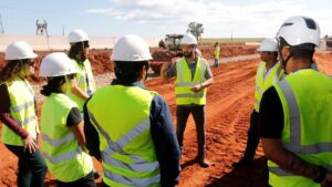 Leia mais sobre o artigo Motiva Pantanal abre vagas para diferentes níveis em MS