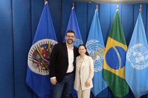 Leia mais sobre o artigo Em Brasília, Gerente de Saúde agradece ao Ministério da Saúde pela parceria do Programa “Agora Tem Especialista” em Naviraí