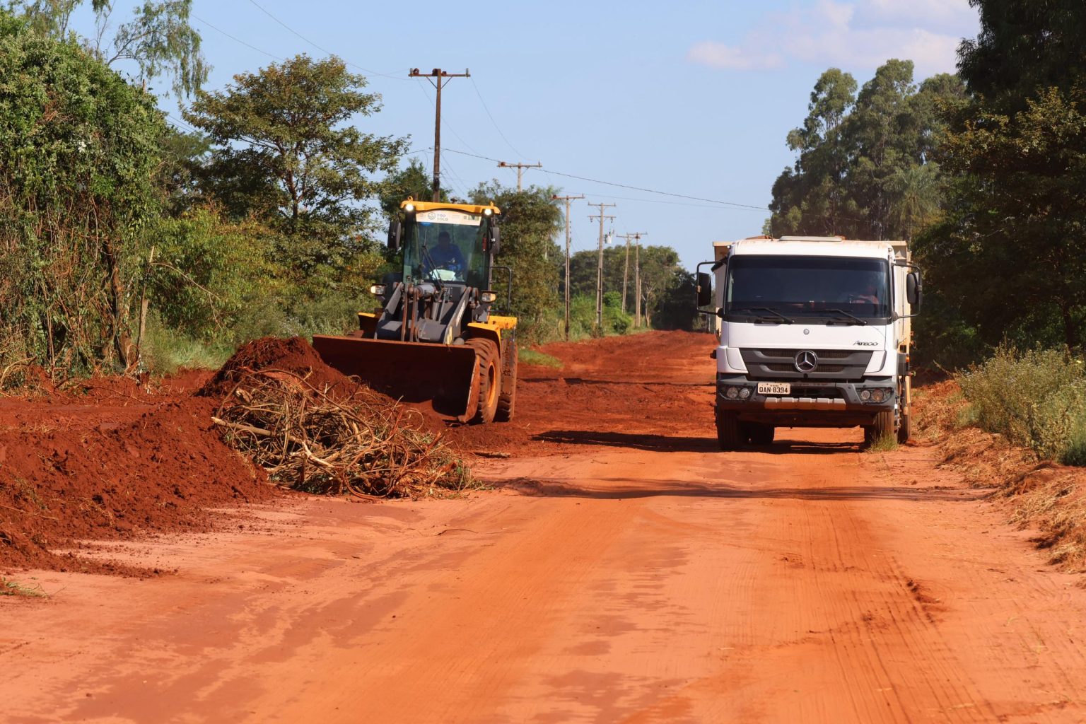 No momento, você está visualizando Prefeitura de Naviraí fará recuperação de 15 km da NV-32 da 487 ao Porto Caiuá