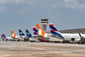 Leia mais sobre o artigo BNDES aprova crédito de R$ 8 bi para companhias aéreas