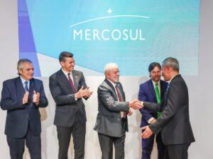Leia mais sobre o artigo Brasil ratifica acordos do Mercosul com EFTA e Singapura