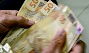 Leia mais sobre o artigo Dívida Pública sobe 2,61% em junho e supera R$ 9,2 trilhões