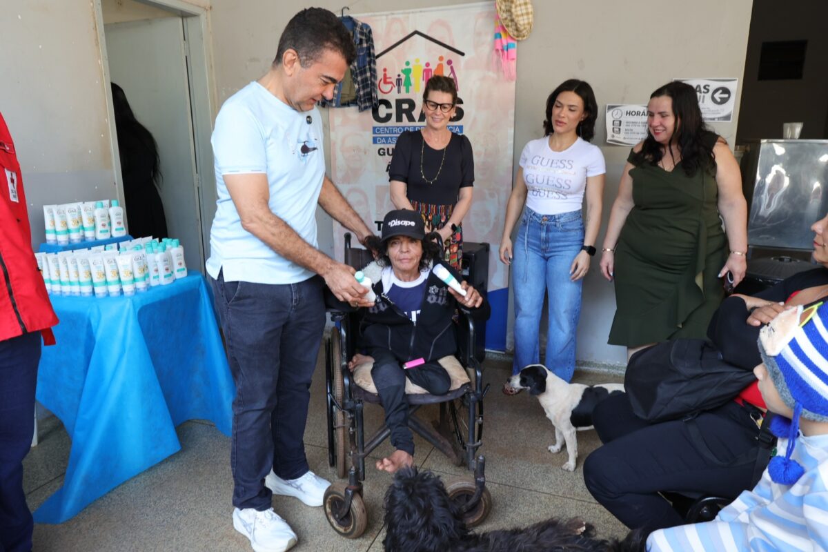 No momento, você está visualizando Prefeitura de Dourados distribui 2,5 mil peças de agasalhos a famílias atendidas pelo Cras Guaicurus