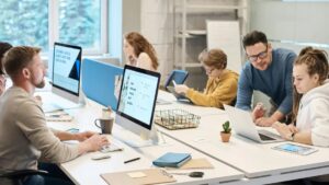 Leia mais sobre o artigo Falta de emprego para jovens preocupa países em todo o mundo