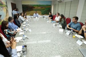 Leia mais sobre o artigo Famasul recebe empresários alemães e Suzano para falar de inclusão produtiva