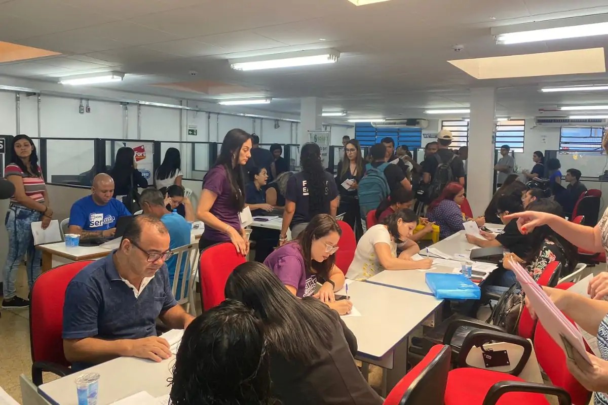 No momento, você está visualizando Funsat oferece 1.018 vagas de emprego nesta quarta (15)