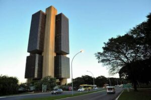 Leia mais sobre o artigo Inadimplência segue em patamar recorde em junho apesar do Desenrola, diz Banco Central
