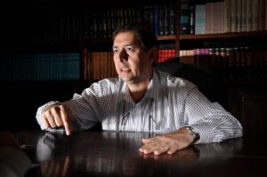 Leia mais sobre o artigo Ex-prefeito de Campo Grande, Alcides Bernal morre aos 60 anos