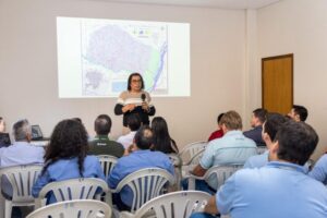 Leia mais sobre o artigo Naviraí debate autonomia ambiental e desburocratização de processos