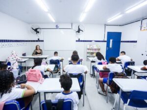 Leia mais sobre o artigo Senado aprova inclusão de educação financeira no currículo escolar