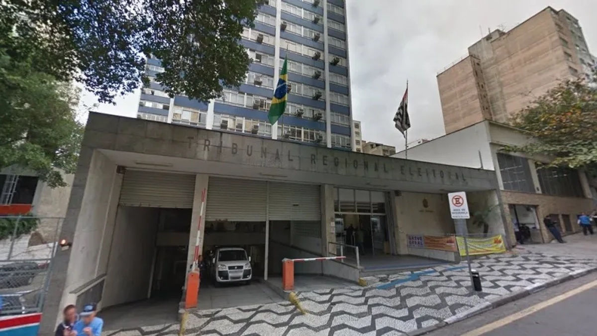 No momento, você está visualizando TRE-SP multa Lula por propaganda eleitoral antecipada