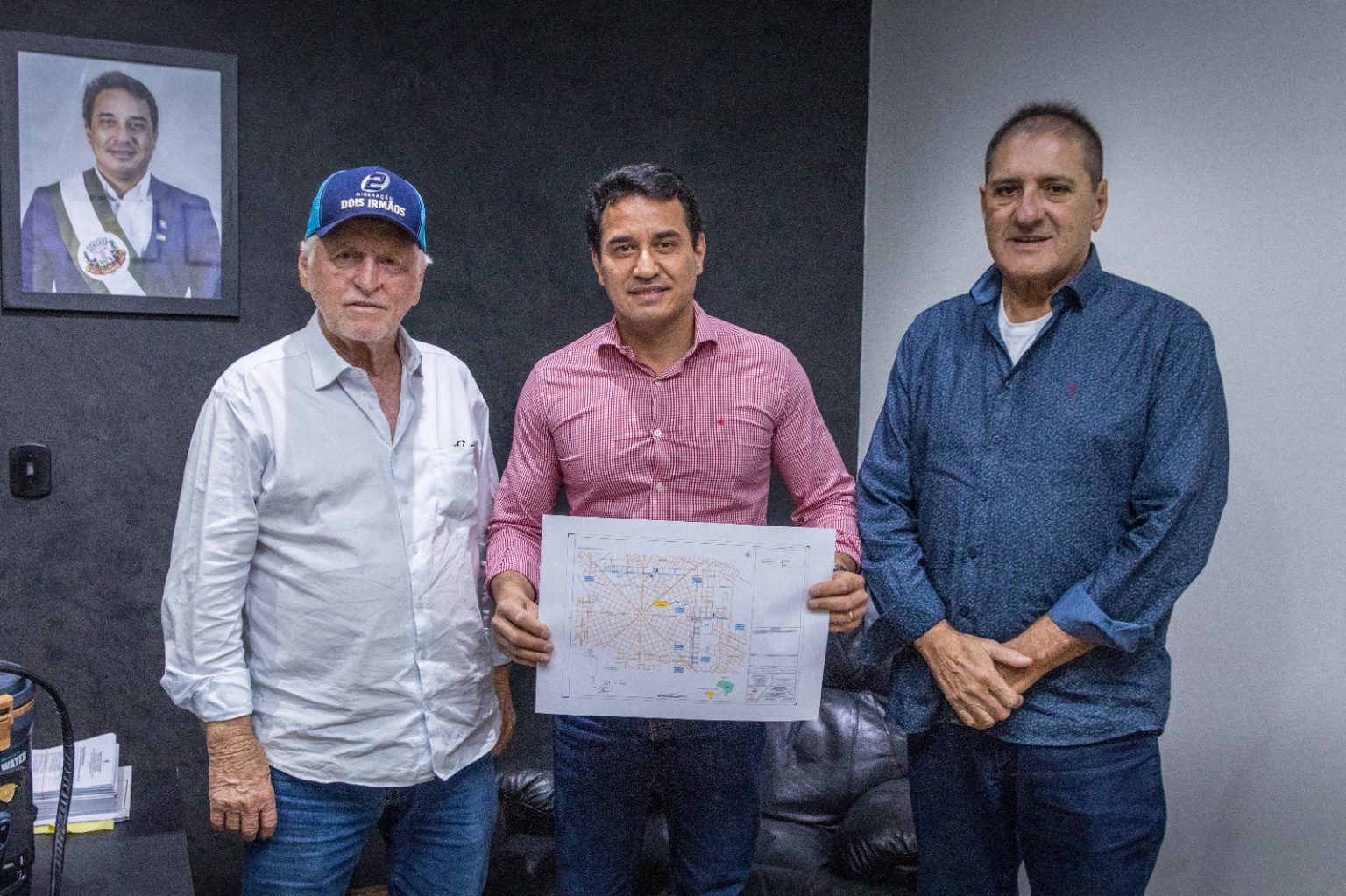 No momento, você está visualizando Mais de R$ 12 milhões em obras vão melhorar principais avenidas de Naviraí