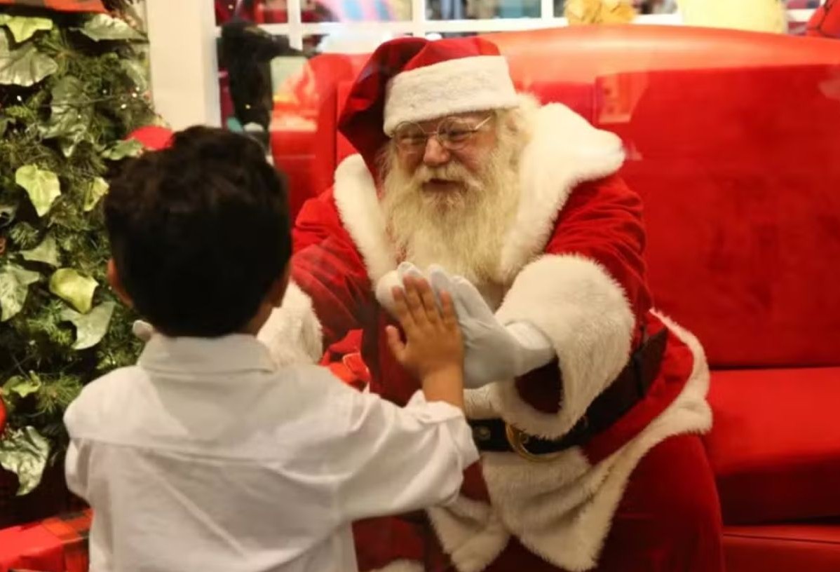 No momento, você está visualizando Tem barba de verdade? Vagas para Papai Noel pagam salário de até R$ 22 mil