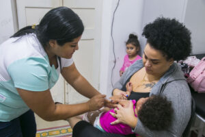 Leia mais sobre o artigo CORUMBÁ: Confira as salas de vacinação abertas durante a Campanha Nacional de Multivacinação