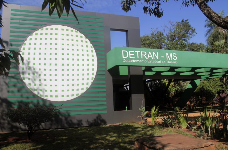 No momento, você está visualizando Dourados é a primeira regional do interior a receber nova geração de totens do Detran-MS