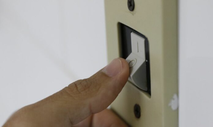 No momento, você está visualizando Conta de luz sobe 12,24% para residências em cinco municípios de MS