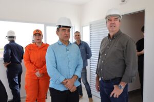 Leia mais sobre o artigo Governador e prefeito vistoriam obras do novo terminal de passageiros do Aeroporto de Dourados
