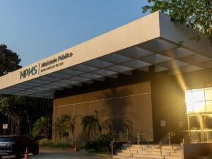 Leia mais sobre o artigo MPMS investiga cirurgias ortopédicas e sobrepreço no SUS em Campo Grande