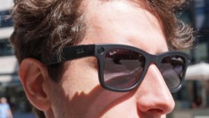 Leia mais sobre o artigo Óculos Ray-Ban Meta pode registrar mais do que fotos e vídeos