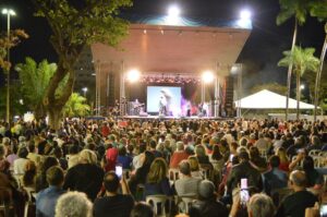 Leia mais sobre o artigo Praça do Rádio em Campo Grande recebe Noite da Seresta com programação musical