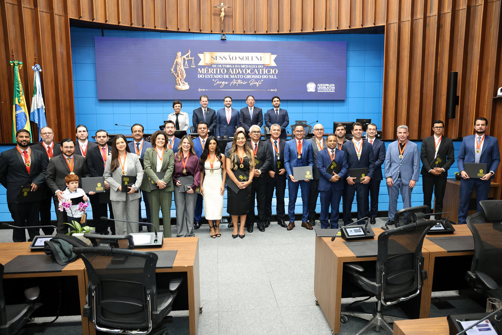 No momento, você está visualizando ALEMS: Sessão Solene homenageia advogados sul-mato-grossenses com a Medalha Jorge Siufi