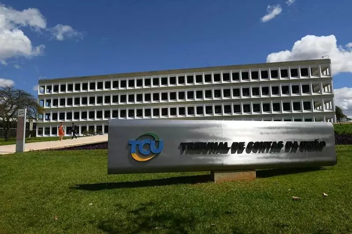 No momento, você está visualizando TCU envia à Justiça Eleitoral lista de gestores com contas rejeitadas
