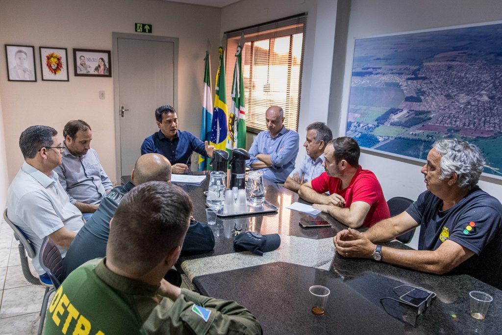 No momento, você está visualizando Zona Azul gratuita já está em funcionamento no centro de Naviraí