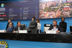 Leia mais sobre o artigo ALEMS: Deputados aprovam projetos sobre estrutura do MPMS e rodovia MS-380