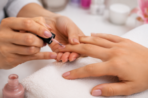 Leia mais sobre o artigo Semu abre inscrições para curso de manicure e pedicure