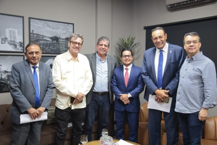 No momento, você está visualizando 50 ANOS DE MS: Governo do Estado apresenta à Câmara CG os eixos da celebração