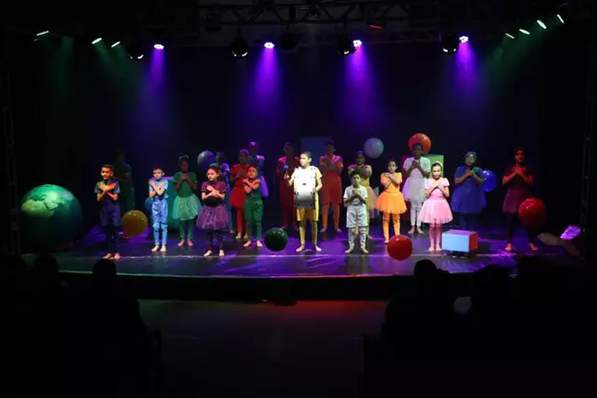 No momento, você está visualizando Crianças de Nova Andradina apresentam “Flicts” de Ziraldo em Campo Grande