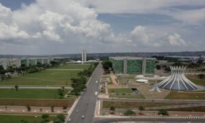 Leia mais sobre o artigo Governo prevê mais de 100 mil servidores federais em aposentadoria até 2035