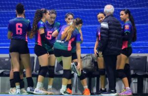 Leia mais sobre o artigo Naviraí recebe mais de 400 atletas para a 32ª Copa da Amizade de Voleibol Feminino