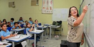 Leia mais sobre o artigo Professores têm 8 mil vagas gratuitas para pós-graduação