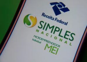 Leia mais sobre o artigo Reforma tributária muda rotina do Simples Nacional; veja o que empresas precisam decidir