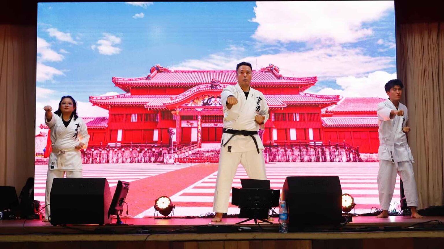 No momento, você está visualizando AGENDÃO: Festival Okinawa, espetáculos de graça e shows agitam o fim de semana em MS