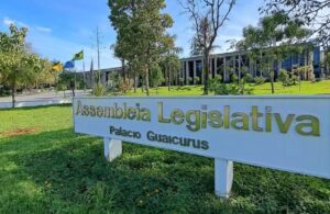Leia mais sobre o artigo ALEMS suspende sessão no último dia de campanha eleitoral