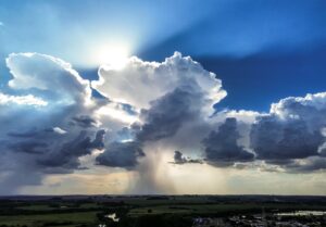 Leia mais sobre o artigo MS tem alerta de tempestade nesta terça, com ventos acima de 80 km/h