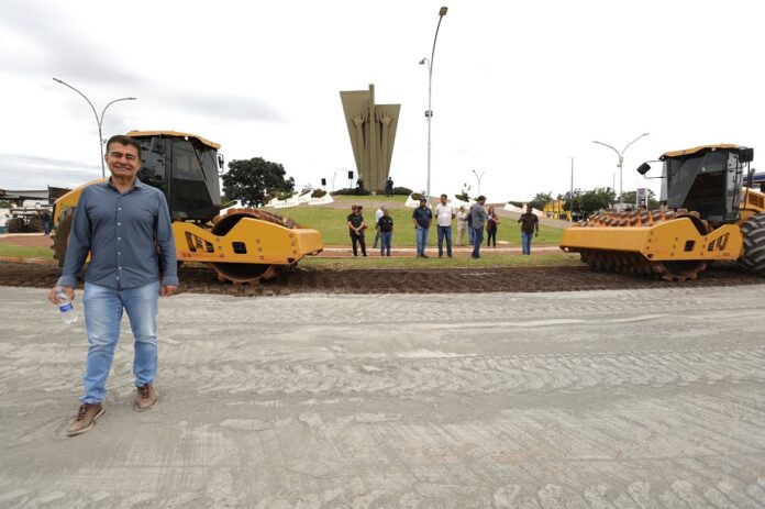 No momento, você está visualizando Prefeitura de Dourados inicia 2ª etapa de recapeamento e avança na recuperação de 25 km de ruas