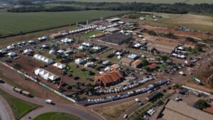 Leia mais sobre o artigo HOJE: Expogenética MS 2026 começa com negócios, cultura e entretenimento em Campo Grande