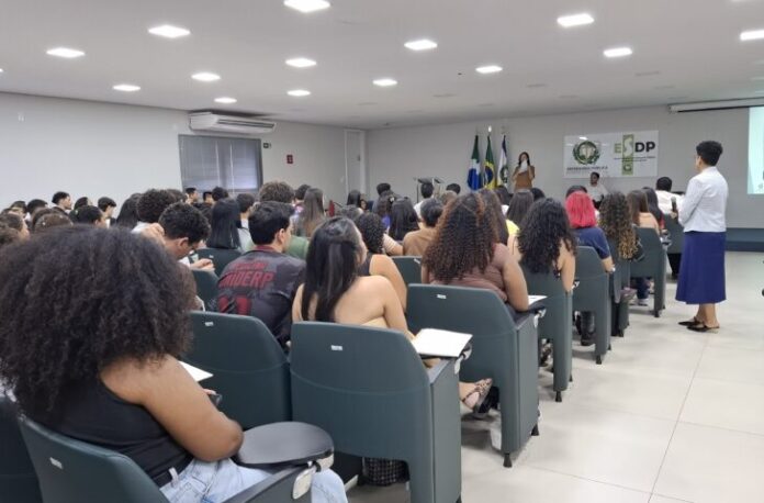 No momento, você está visualizando MS SUPERA: Governo convoca 478 estudantes para bolsa de estudo de 1 salário mínimo