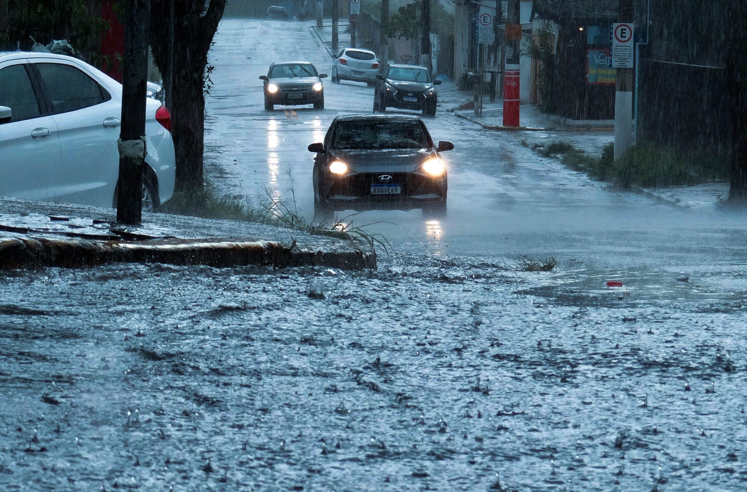 No momento, você está visualizando Inmet coloca todos os 79 municípios de MS sob alerta de tempestade