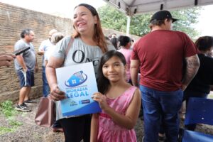 Leia mais sobre o artigo Prefeitura de Dourados regulariza mais de 2 mil imóveis e garante segurança jurídica às famílias
