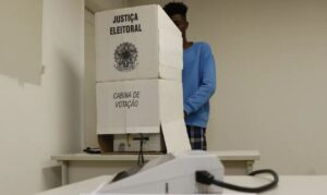 Leia mais sobre o artigo ELEIÇÕES 2026: Quem foi mais votado em Naviraí no 1º turno