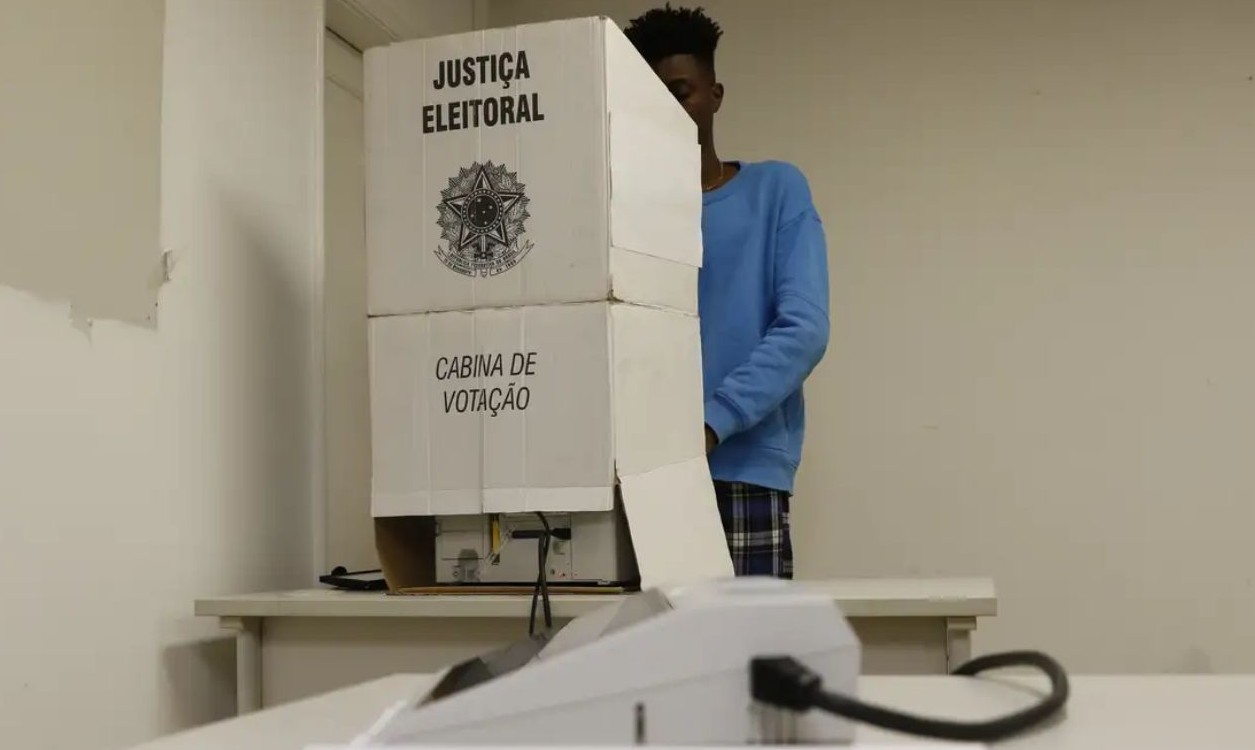 No momento, você está visualizando ELEIÇÕES 2026: Quem foi mais votado em Naviraí no 1º turno
