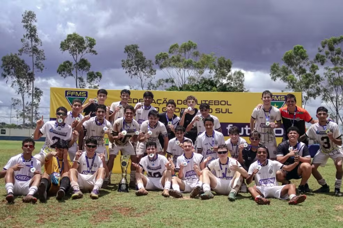 No momento, você está visualizando SUL-MATO-GROSSENSE SUB-17: Confira os confrontos das semifinais; finalistas vão à Copa do Brasil