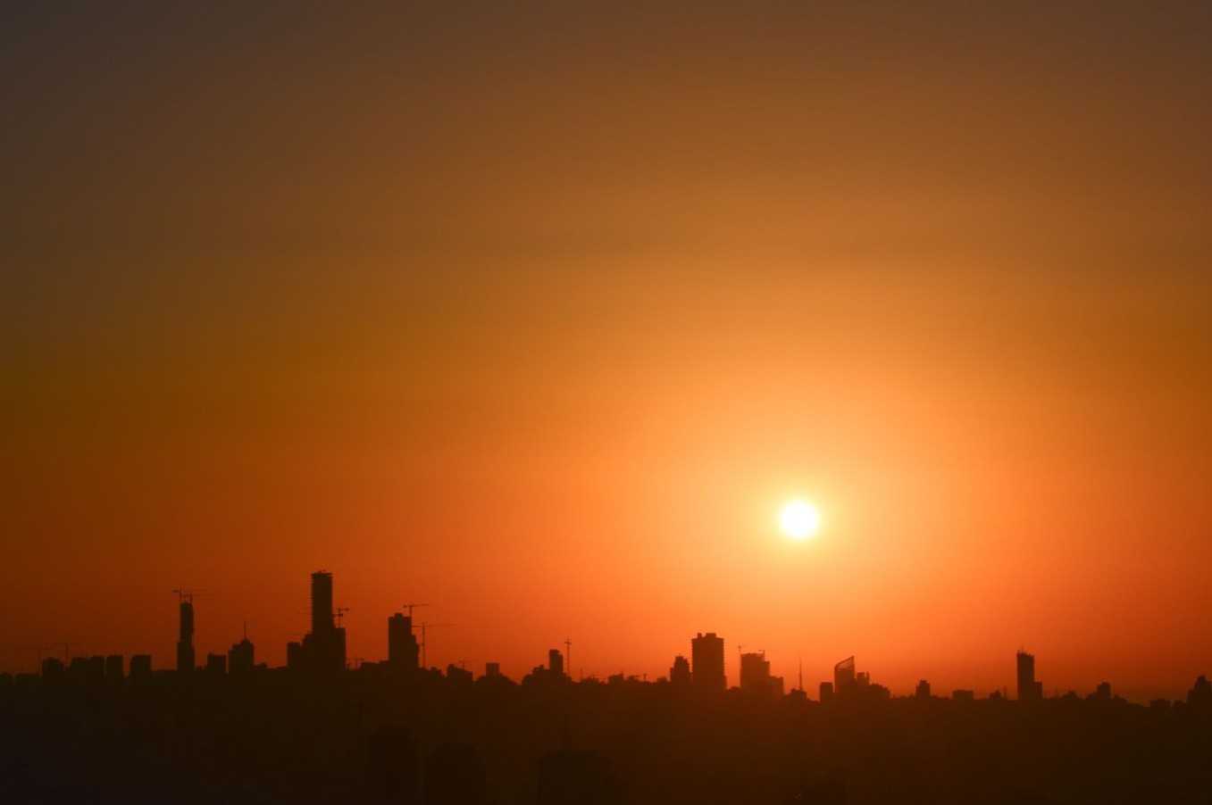 No momento, você está visualizando Tempo será de sol e calor em cidades de Mato Grosso do Sul nesta terça-feira